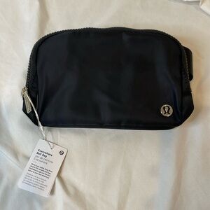 NWT Lululemon Black Belt Bag